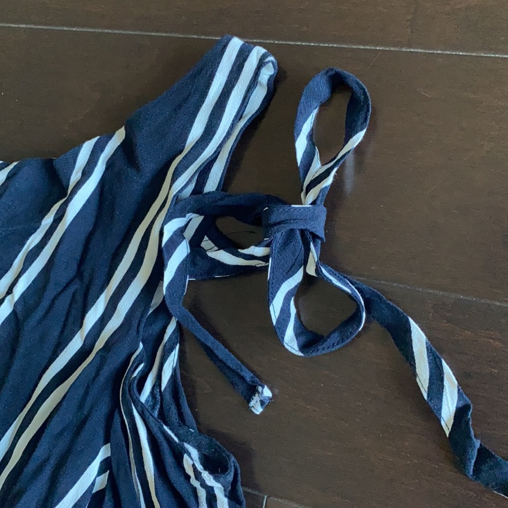 Navy and white stripped dress - Picture 5 of 7